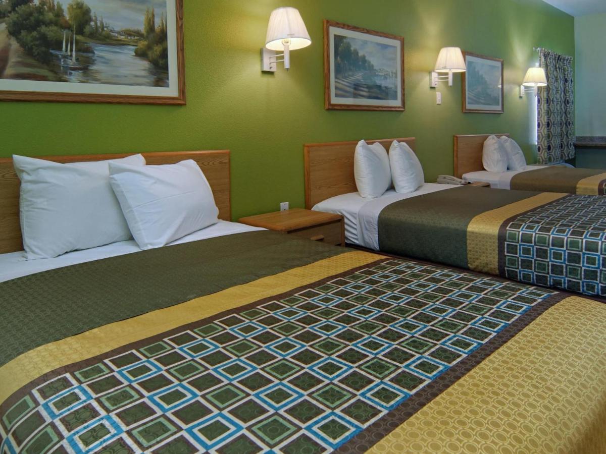 Quality One Motel เวเธอร์ฟอร์ด ภายนอก รูปภาพ