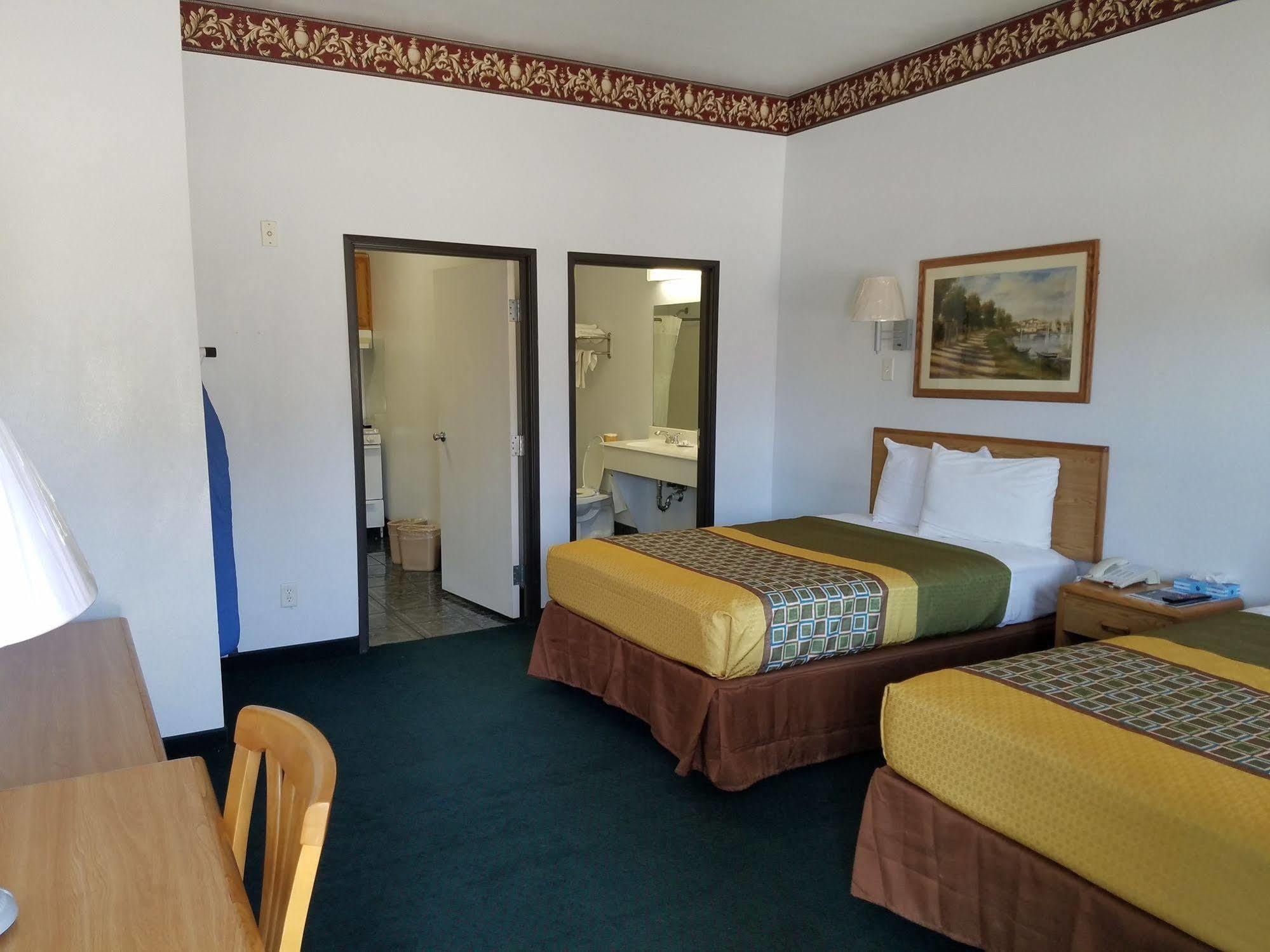 Quality One Motel เวเธอร์ฟอร์ด ภายนอก รูปภาพ